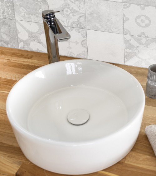 Vasque ronde en céramique à poser modèle YRIA