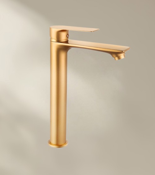 Mitigeur de salle de bain QUARTEL avec bec haut finition dorée